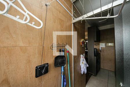 Apartamento à venda com 63m², 3 quartos e 1 vaga Apartamento à venda com 63m², 3 quartos e 1 vagaÁrea de Serviço