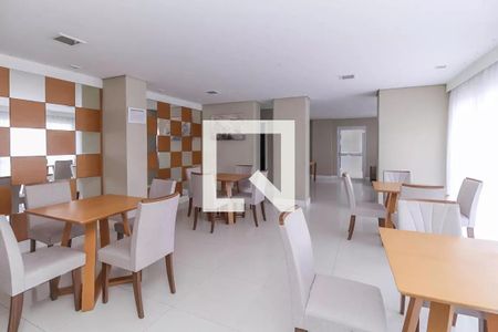 Apartamento à venda com 63m², 3 quartos e 1 vaga Apartamento à venda com 63m², 3 quartos e 1 vagaÁrea comum - Salão de festas