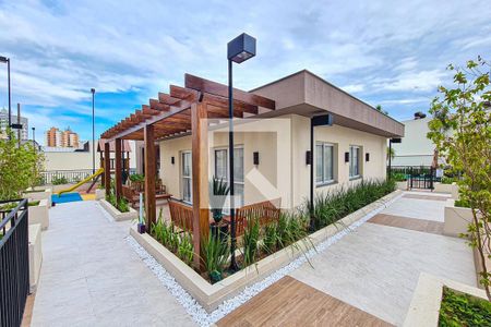Apartamento à venda com 44m², 2 quartos e 1 vaga Apartamento à venda com 44m², 2 quartos e 1 vagaÁrea comum - Salão de festas
