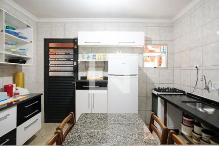 Casa à venda com 320m², 3 quartos e 3 vagasCozinha