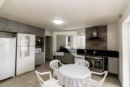 Cozinha de casa para alugar com 3 quartos, 185m² em Jaguaré, São Paulo