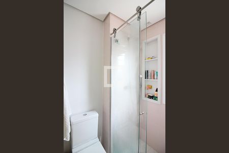 Apartamento à venda com 107m², 3 quartos e 2 vagasQuarto 1 - Suíte Banheiro