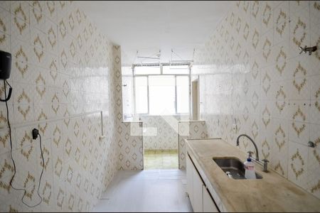 Apartamento à venda com 74m², 2 quartos e 1 vagaCozinha