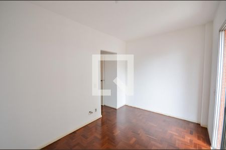 Apartamento à venda com 74m², 2 quartos e 1 vagaSuíte