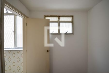 Apartamento à venda com 74m², 2 quartos e 1 vagaQuarto de Serviço