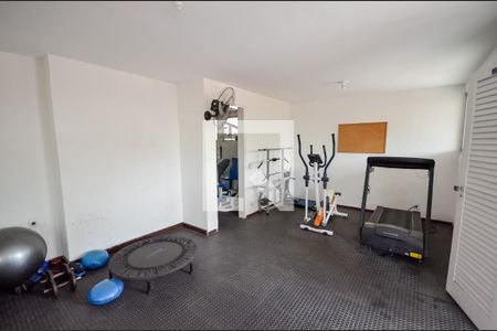 Apartamento à venda com 74m², 2 quartos e 1 vagaÁrea comum - Academia