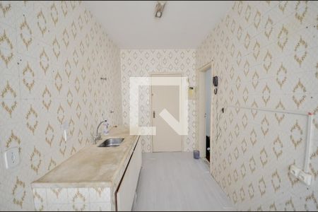 Apartamento à venda com 74m², 2 quartos e 1 vagaCozinha