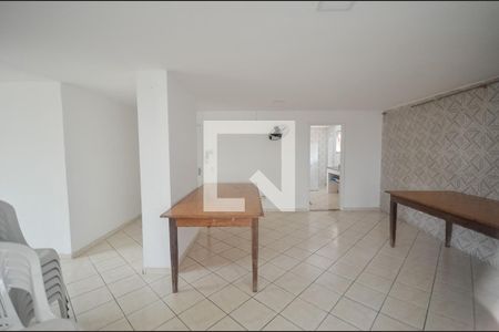 Apartamento à venda com 74m², 2 quartos e 1 vagaÁrea comum - Salão de festas