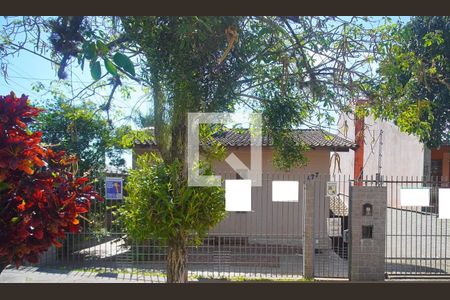 Casa à venda com 200m², 3 quartos e 2 vagasFachada