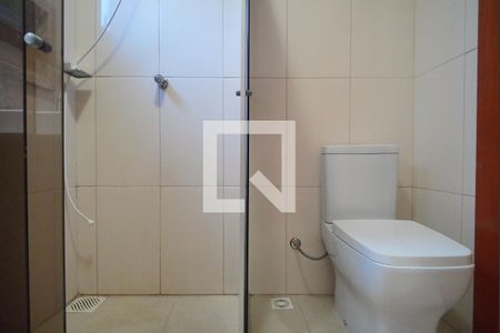 Casa à venda com 200m², 3 quartos e 2 vagasBanheiro da Suíte