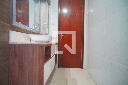 Casa à venda com 200m², 3 quartos e 2 vagasBanheiro 1