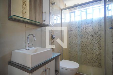 Casa à venda com 200m², 3 quartos e 2 vagasBanheiro 2