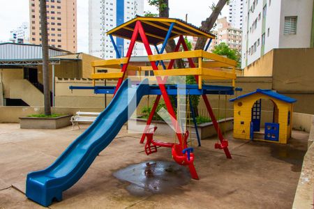 Apartamento à venda com 158m², 3 quartos e 1 vagaÁrea comum 