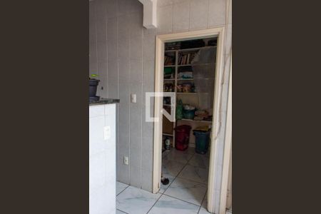 Apartamento à venda com 158m², 3 quartos e 1 vagaÁrea de Serviço