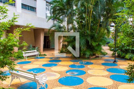 Apartamento à venda com 158m², 3 quartos e 1 vagaÁrea comum 