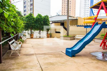 Apartamento à venda com 158m², 3 quartos e 1 vagaÁrea comum 