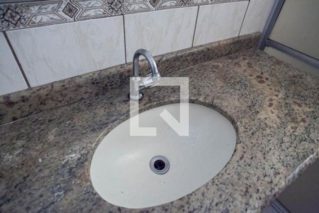 Apartamento à venda com 57m², 2 quartos e 1 vaga Apartamento à venda com 57m², 2 quartos e 1 vagaBanheiro social