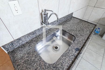 Apartamento à venda com 57m², 2 quartos e 1 vaga Apartamento à venda com 57m², 2 quartos e 1 vagaCozinha e Área de Serviço