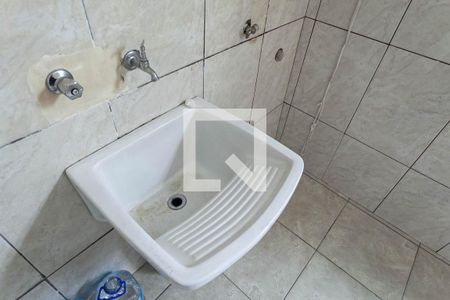 Apartamento à venda com 57m², 2 quartos e 1 vaga Apartamento à venda com 57m², 2 quartos e 1 vagaCozinha e Área de Serviço