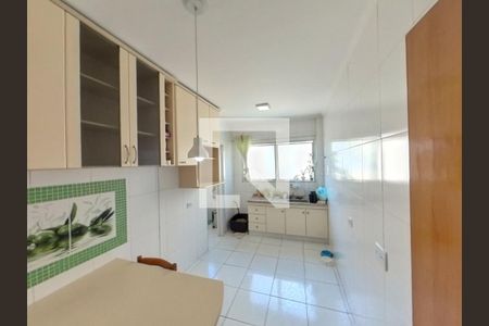 Apartamento à venda com 110m², 2 quartos e 1 vaga Apartamento à venda com 110m², 2 quartos e 1 vagaCozinha
