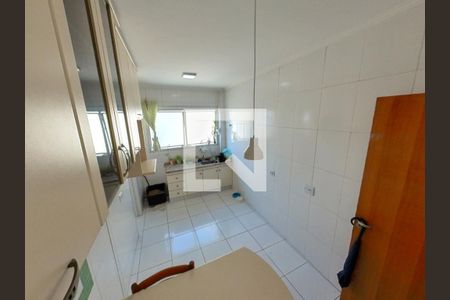 Apartamento à venda com 110m², 2 quartos e 1 vaga Apartamento à venda com 110m², 2 quartos e 1 vagaCozinha