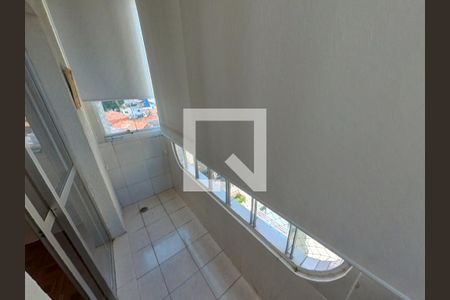 Apartamento à venda com 110m², 2 quartos e 1 vaga Apartamento à venda com 110m², 2 quartos e 1 vagaVaranda