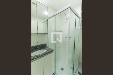 Banheiro de kitnet/studio para alugar com 1 quarto, 19m² em Brás, São Paulo