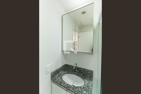 Banheiro de kitnet/studio para alugar com 1 quarto, 19m² em Brás, São Paulo