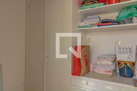 Apartamento à venda com 103m², 3 quartos e 1 vaga Apartamento à venda com 103m², 3 quartos e 1 vagaÁrea de Serviço