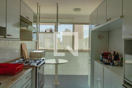 Apartamento à venda com 103m², 3 quartos e 1 vaga Apartamento à venda com 103m², 3 quartos e 1 vagaCozinha