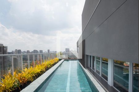 Studio à venda com 25m², 1 quarto e sem vagaÁrea comum - Piscina