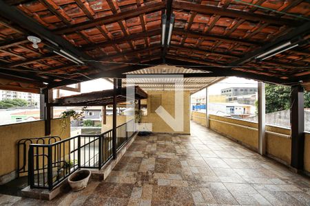 Casa à venda com 500m², 5 quartos e 4 vagas Casa à venda com 500m², 5 quartos e 4 vagasTerraço 1