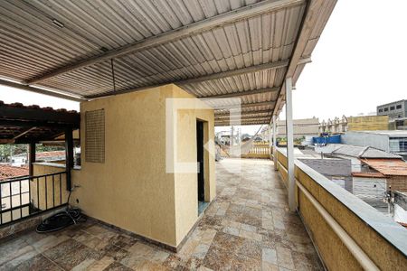 Casa à venda com 500m², 5 quartos e 4 vagas Casa à venda com 500m², 5 quartos e 4 vagasTerraço 1