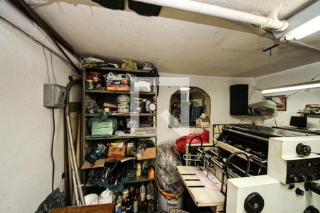 Casa à venda com 500m², 5 quartos e 4 vagas Casa à venda com 500m², 5 quartos e 4 vagasQuarto de Serviço