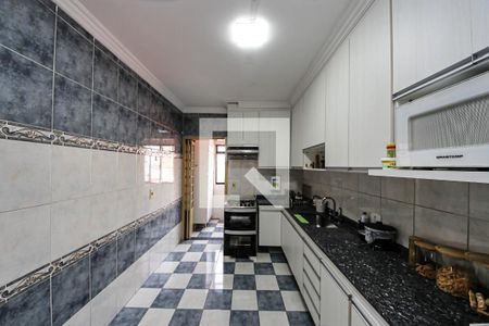 Casa à venda com 500m², 5 quartos e 4 vagas Casa à venda com 500m², 5 quartos e 4 vagasCozinha 2