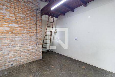 Casa à venda com 95m², 2 quartos e 2 vagas Casa à venda com 95m², 2 quartos e 2 vagasCozinha