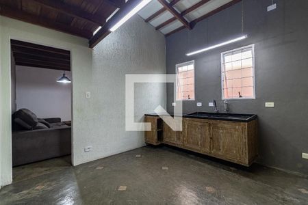 Casa à venda com 95m², 2 quartos e 2 vagas Casa à venda com 95m², 2 quartos e 2 vagasCozinha