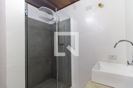 Casa à venda com 95m², 2 quartos e 2 vagas Casa à venda com 95m², 2 quartos e 2 vagasBanheiro Social