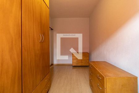 Casa à venda com 95m², 2 quartos e 2 vagas Casa à venda com 95m², 2 quartos e 2 vagasCloset do Quarto 2