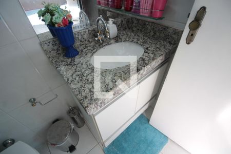 Casa à venda com 220m², 4 quartos e 2 vagasBanheiro da Suite 2