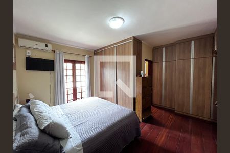 Casa à venda com 352m², 4 quartos e 4 vagasQuarto 2