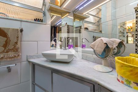 Apartamento à venda com 75m², 3 quartos e sem vagaBanheiro