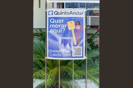 Apartamento à venda com 75m², 3 quartos e sem vagaPLACA