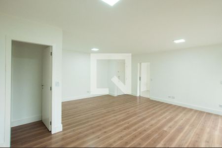 Sala de apartamento para alugar com 3 quartos, 110m² em Sumaré, São Paulo