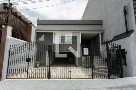 Casa à venda com 100m², 2 quartos e 3 vagasFachada