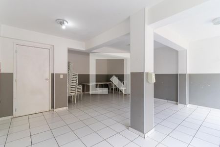 Apartamento à venda com 44m², 2 quartos e 1 vaga Apartamento à venda com 44m², 2 quartos e 1 vagaÁrea comum - Salão de festas