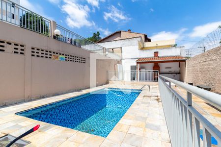 Apartamento à venda com 44m², 2 quartos e 1 vaga Apartamento à venda com 44m², 2 quartos e 1 vagaÁrea comum - Piscina