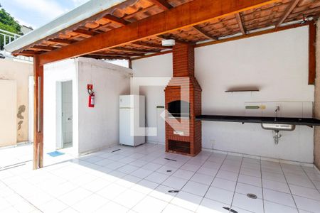 Apartamento à venda com 44m², 2 quartos e 1 vaga Apartamento à venda com 44m², 2 quartos e 1 vagaÁrea comum - Churrasqueira