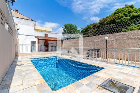 Apartamento à venda com 44m², 2 quartos e 1 vaga Apartamento à venda com 44m², 2 quartos e 1 vagaÁrea comum - Piscina