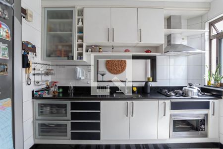Apartamento à venda com 220m², 5 quartos e 3 vagasCozinha